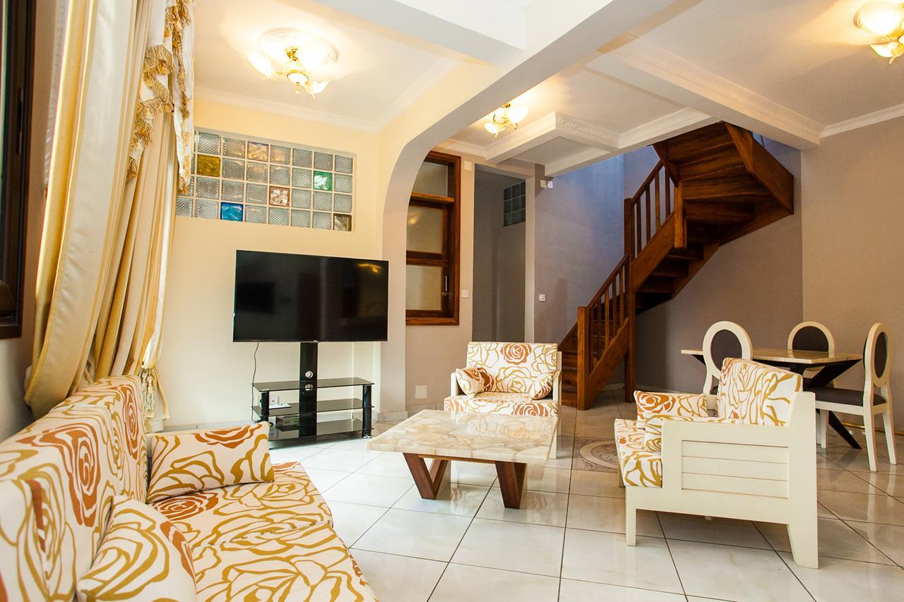 Oceanis Home & Voyages Ivato  Dış mekan fotoğraf