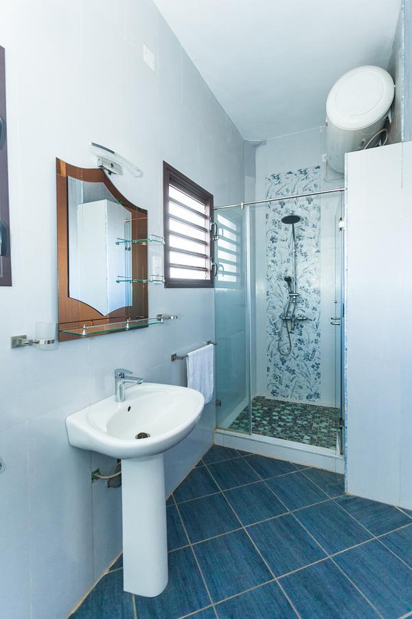 Oceanis Home & Voyages Ivato  Dış mekan fotoğraf