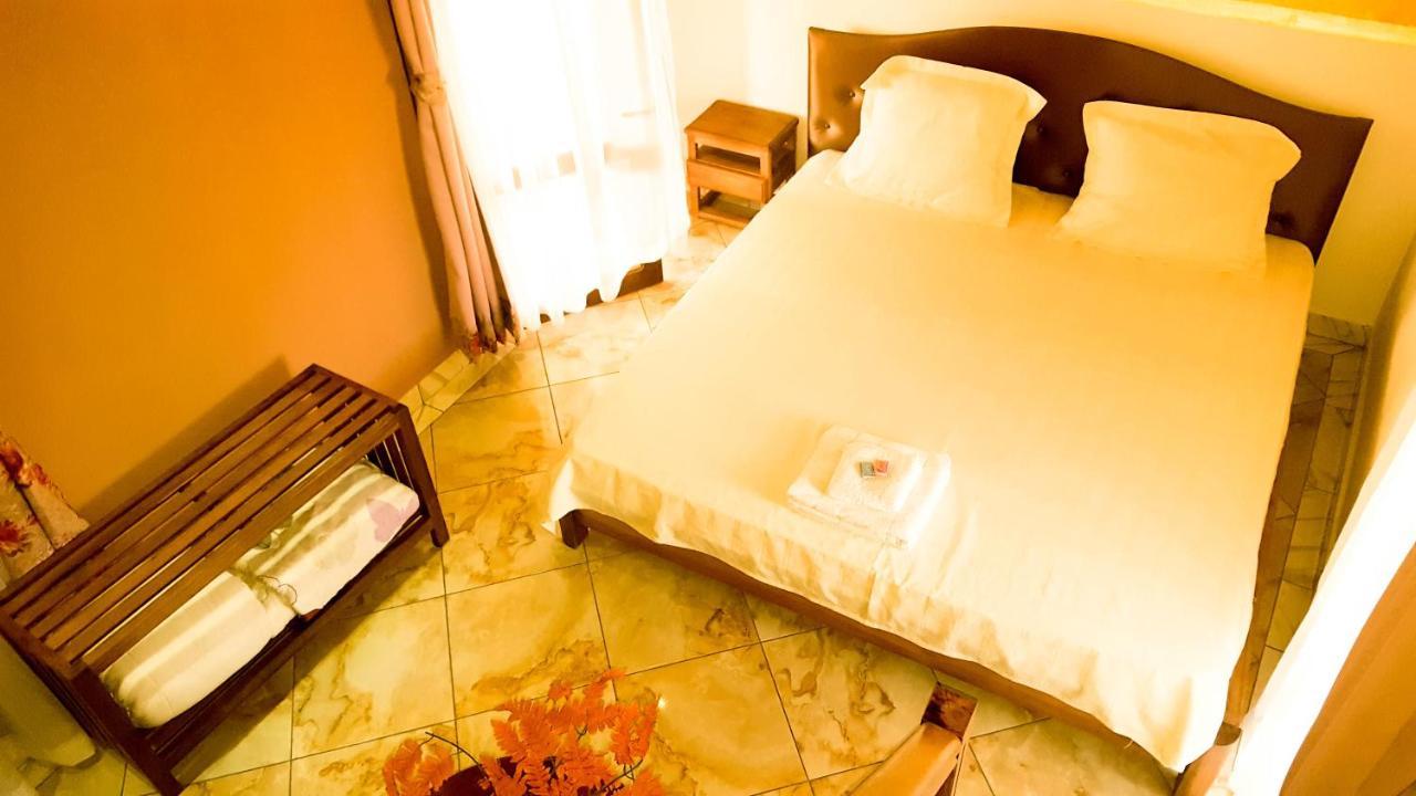 Oceanis Home & Voyages Ivato  Dış mekan fotoğraf